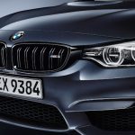 Die Front des BMW M3 in der Sonderlackierung „Macaoblau Metallic“