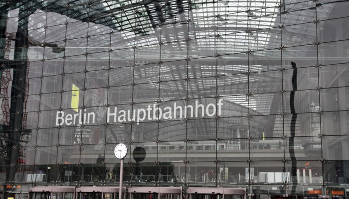 Der Berliner Hauptbahnhof bekommt gute Noten von Geschäftsreisenden. Foto: Thinkstock