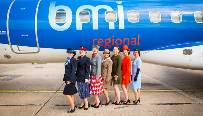 Flugbegleiterinnen der bmi regional