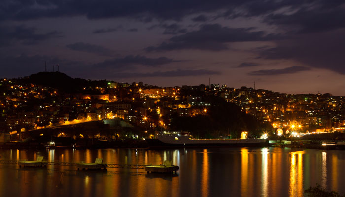Zonguldak bei Nacht