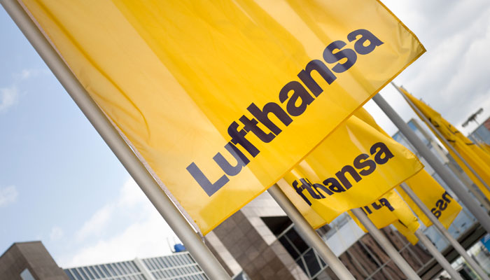 Lufthansa-Flaggen