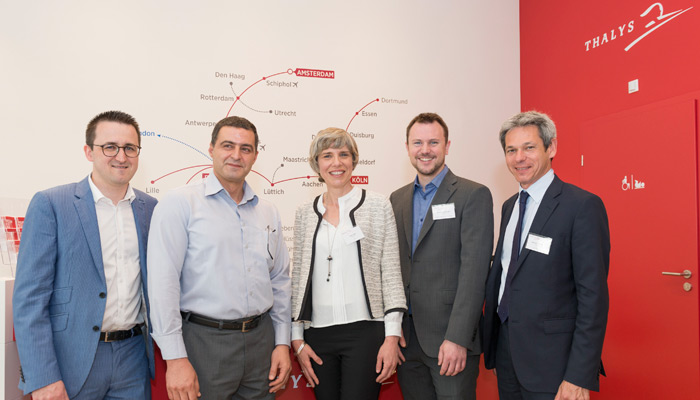 Fünf Thalys Mitarbeiter im Store & More in Düsseldorf