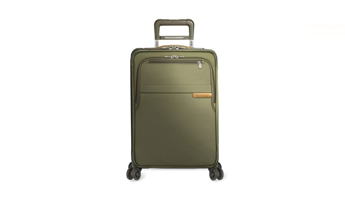 Briggs&Riley_Baseline_ Domestic Carry-On Expandable Spinner