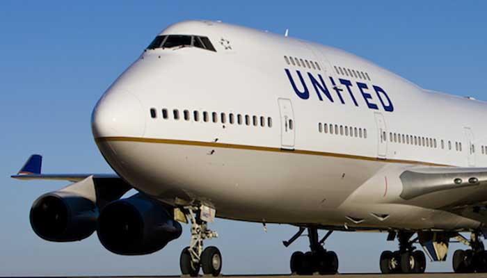 United Airlines Boeing 747