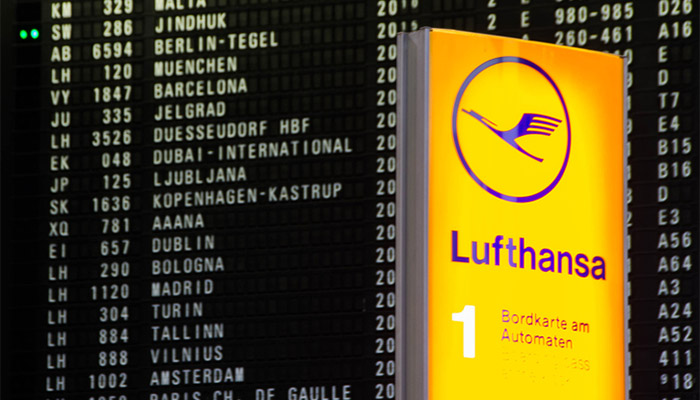 Abflugtafel am Flughafen Frankfurt mit gecancelten Flügen. Foto: iStock /Pradeep Thomas Thundiyil