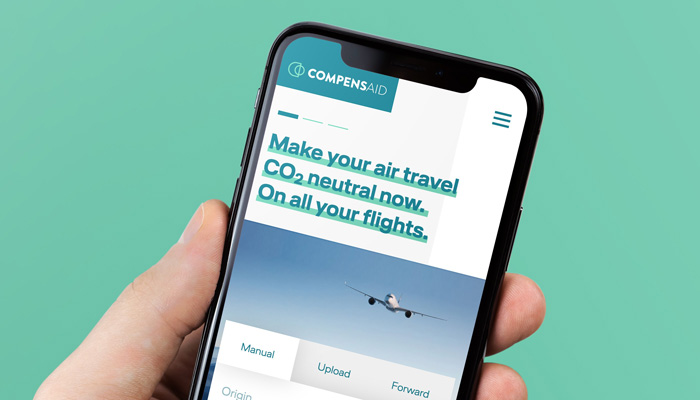 "Compensaid" auf Smartphone-Bildschirm, Foto: Lufthansa Group