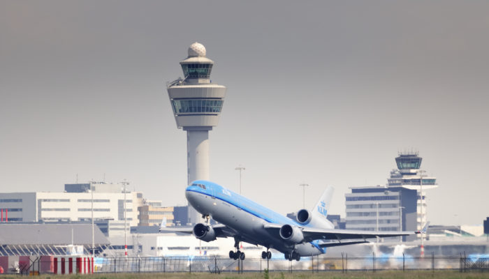 KLM hat nachhaltigen Treibstoff für Flüge ab Amsterdam-Schiphol. Foto: iStock.com/Sjo