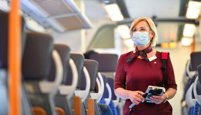 Die Deutsche Bahn begrüßt Strafen für Maskenverweigerer. Foto: Deutsche Bahn AG / Oliver Lang