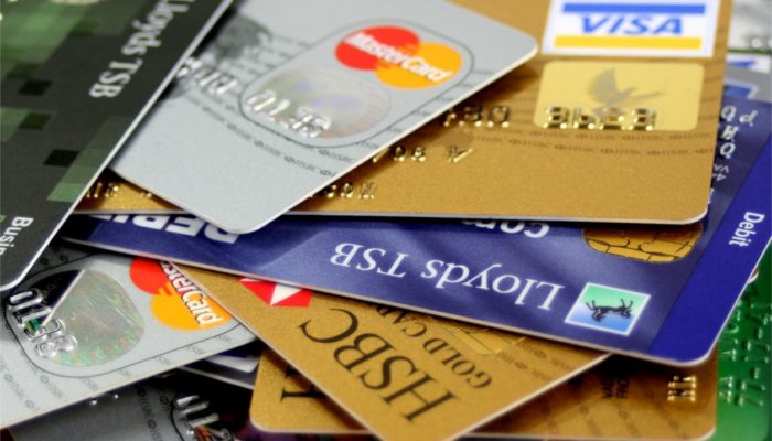 Kreditkarten und Debitkarten. Foto Foto: Nick Youngson / Alpha Stock Images